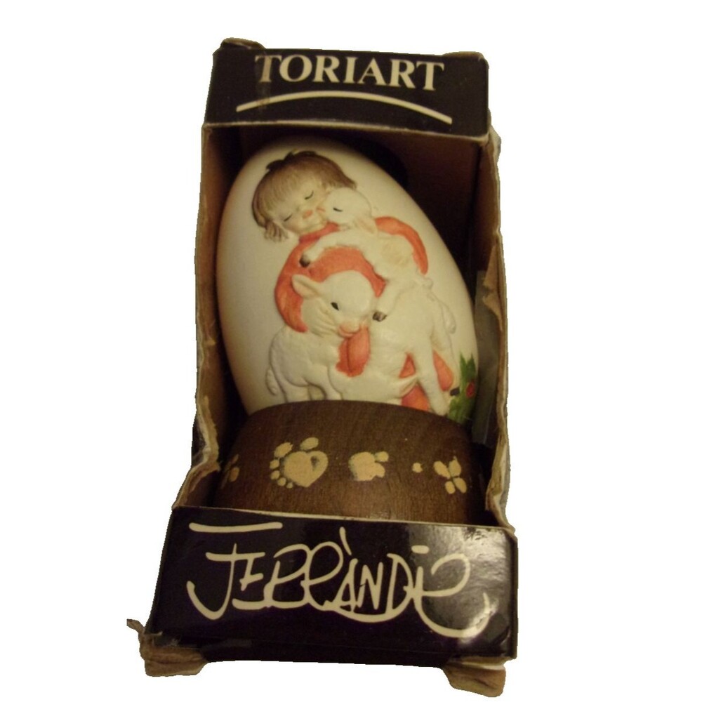 ANRI Girl with Lambs Wood Egg Ferandiz Signed Made in Italy Toriart Original Box